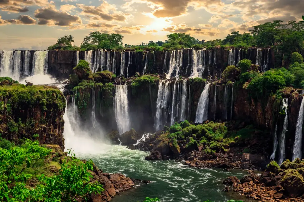 Exploring the Majestic Victoria Falls in Livingstone, Zambia