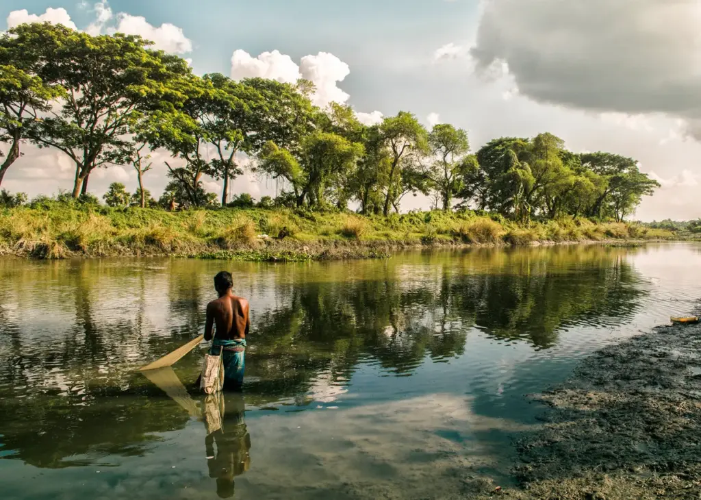 Exploring the Enchanting Lake Victoria: A Gem in Kampala, Uganda