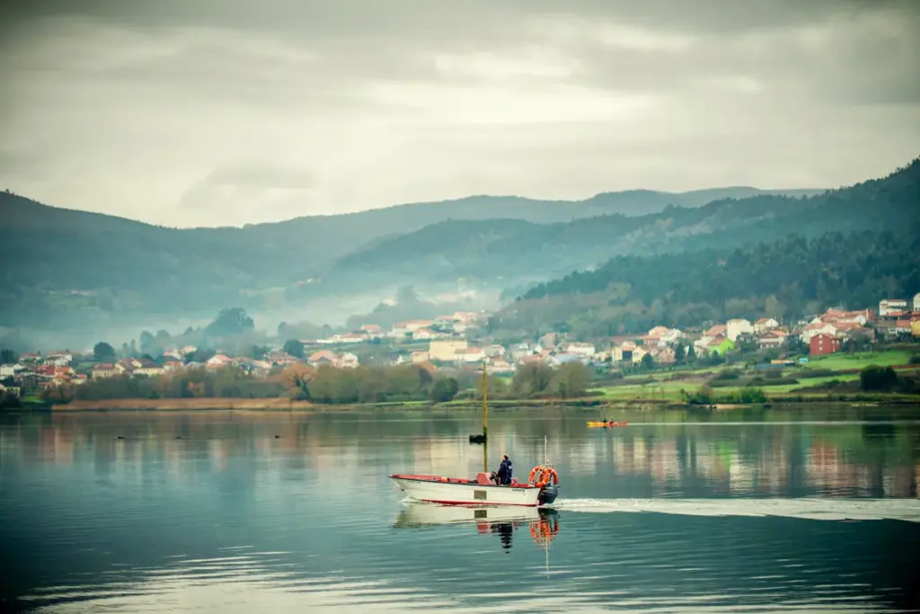 Exploring the Natural Beauty of Lake Ohrid in North Macedonia