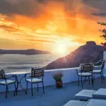 Oia, Greece: A Mediterranean Paradise with Unique Charm and Breathtaking Views