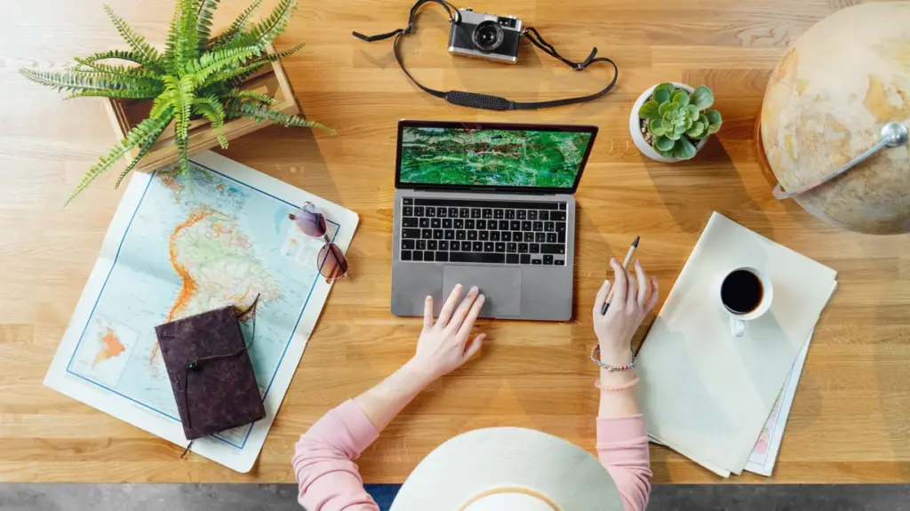 Ultimate Digital Nomad Guide: Tips and Tricks for Seamless Traveling